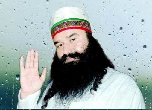 itz_ruby1's tweet photo. Meditation is the key to unlock our eternal peace. It not only increases our thinking capacity but also boosts will-power and self confidence. Saint Dr. @Gurmeetramrahim  Ji teaches that practice of method of meditation leads to a peaceful way of life!
 #MondayMotivation https://t.co/CeDJELWBbd