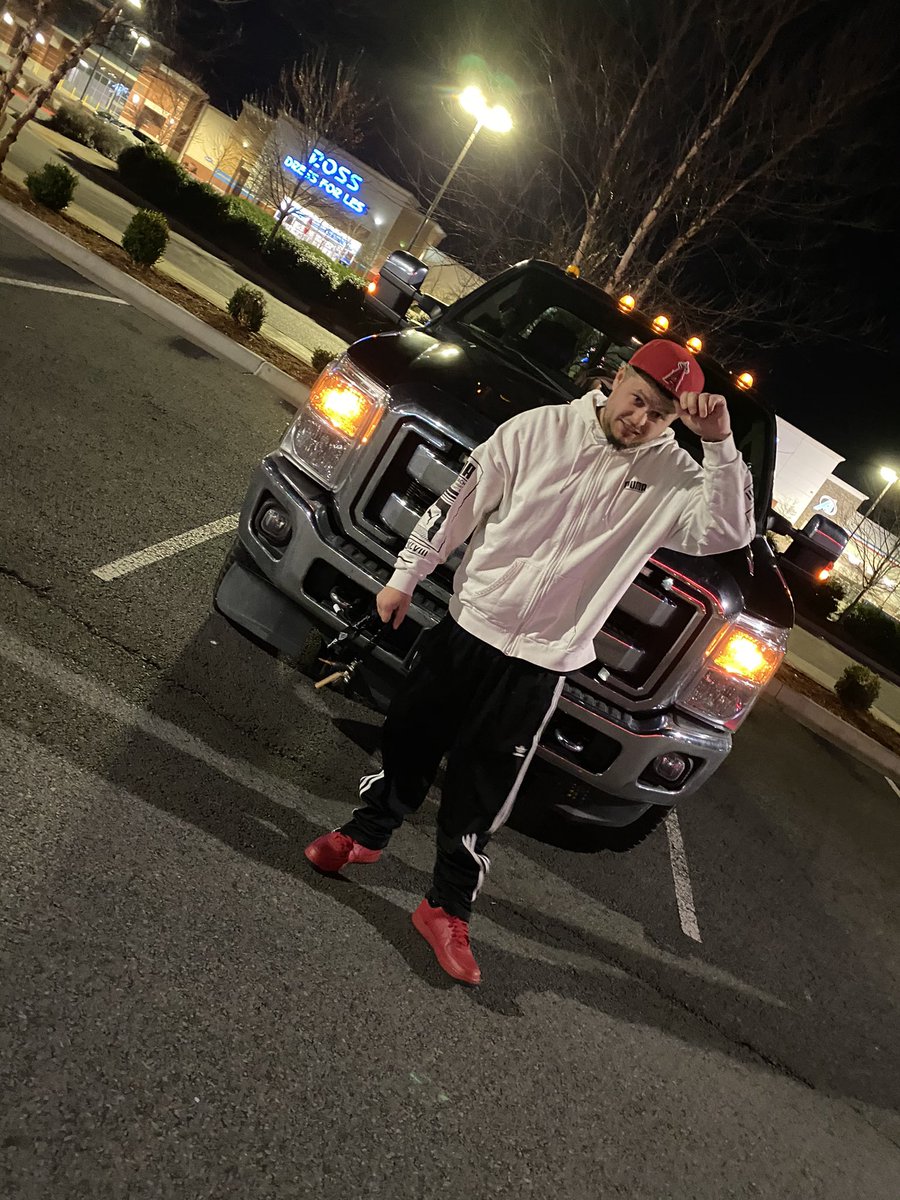 thadicegod's tweet image. If I agreed with you, we'd both be wrong. #2022NewYear #Respectfully