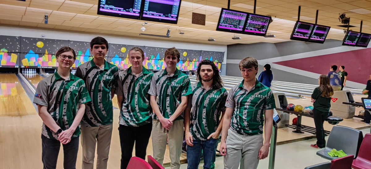 OFRBowling's tweet photo. The St. Charles County High School bowling league ended today with Orchard Farm taking 2nd place !!! behind a very good Fort Zumwalt East team. Big thanks to #cavespringslanes for hosting and #plazalanes for sponsoring our team. @OFR5_Activities @OrchardFarmRV @fzeactivities https://t.co/MdlbJ0k7nF