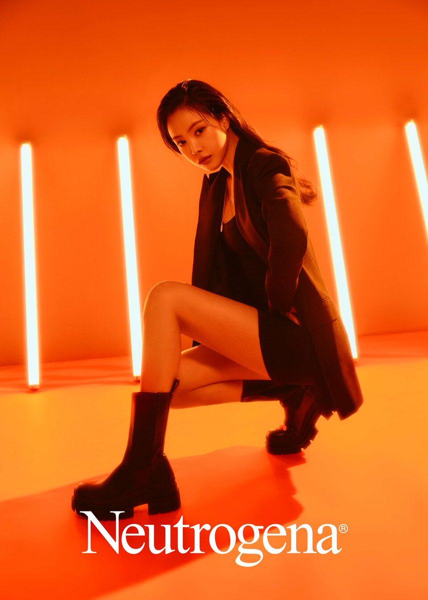 snesources's tweet image. the it girl.