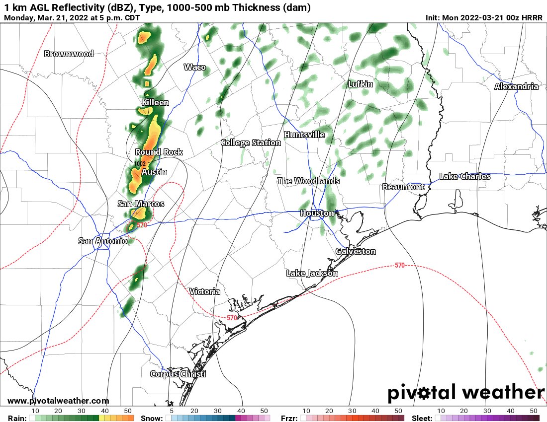 NWSSanAntonio's tweet photo. One important note about tomorrow...models are initiating the storms along the I-35 corridor between 3-6pm. This is rush hour. As you go to bed tonight, begin to formulate a plan for your day tomorrow so you are not caught driving home in Severe storms! https://t.co/vm0lcfhh6b
