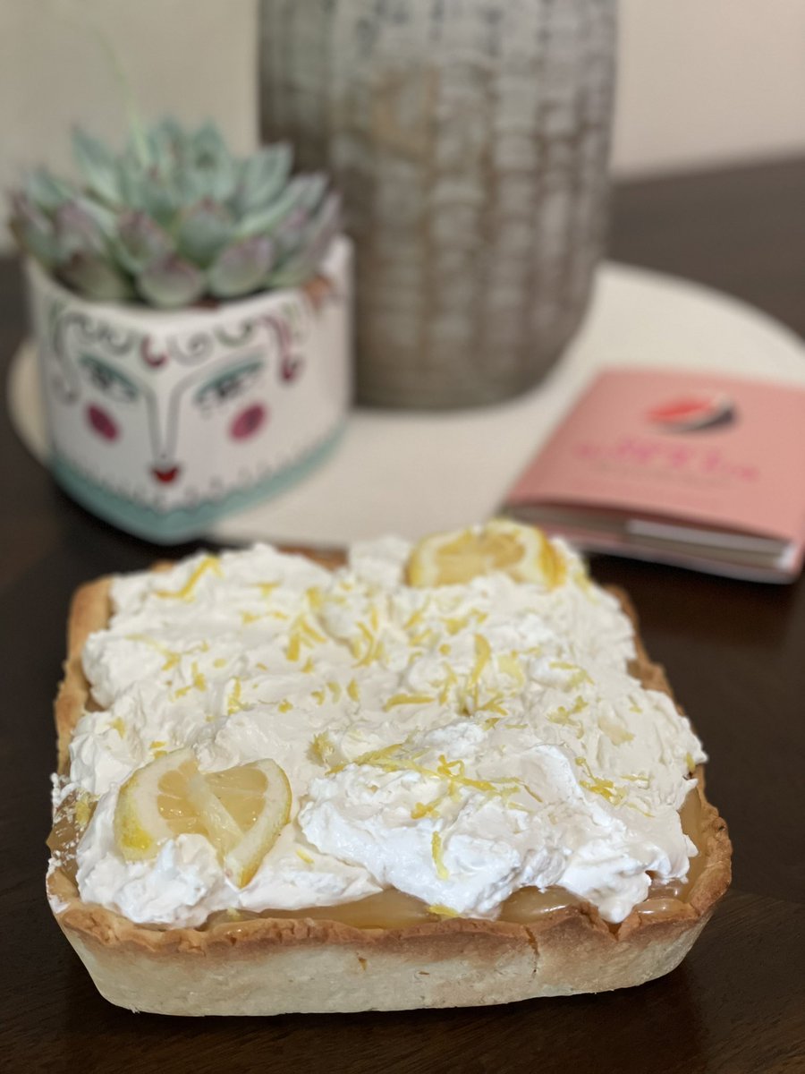 Qu33nMayhem's tweet photo. Using my @KitchenAidUSA for all the mixing! From scratch layered #LemonCurd #Tart layers include #homemade #vanillacustard #whipcream  #lemoncurd was provided by @BonneMamanUS all on a #scratchmade #lemon #shortbread https://t.co/rInnlNjeHa