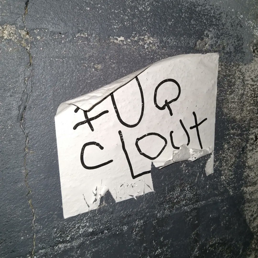 FUQ_clout's tweet photo. 🖕🖕🖕 https://t.co/AyuRGF4QEs