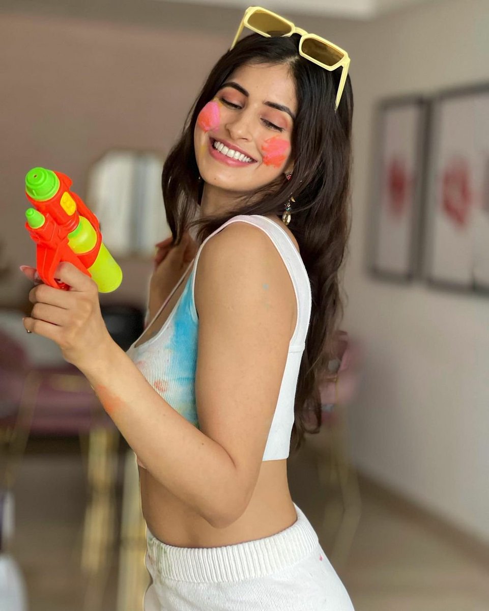 sakshimalik___'s tweet photo. Late Post
Holi Vibes 💜💙🤎💛🧡❤

#SakshiMalik #SakshiMalikk @sakshimalik___ https://t.co/VRSaaBOjik