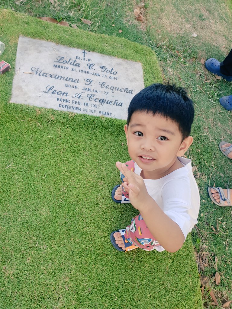 Happy birthday daw Wowa Lita in heaven sabi ni Nico.. first time ka nya navisit  