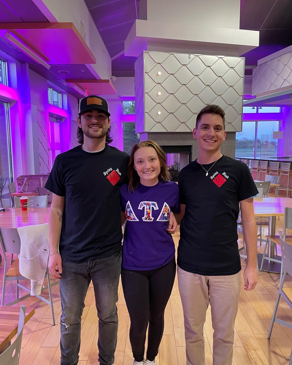 RMU_Delts's tweet image. Today our brothers got together and made some awesome shirts for this spring term!! Shout out to Brother Swanger and Brother Labbet for organizing this event! Also, a big thank you to the Zeta Mu Sweetheart Kayla for helping the brothers create the shirts! RAH DELT!!!