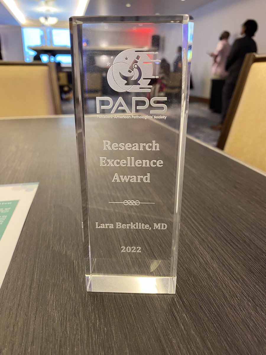 Congratulations to our fellow, @BerkliteLara, on receiving the research excellence award by the Pakistani-American Pathologists' Society. We are proud of having you as part of our team!
#PediPath #USCAP2022