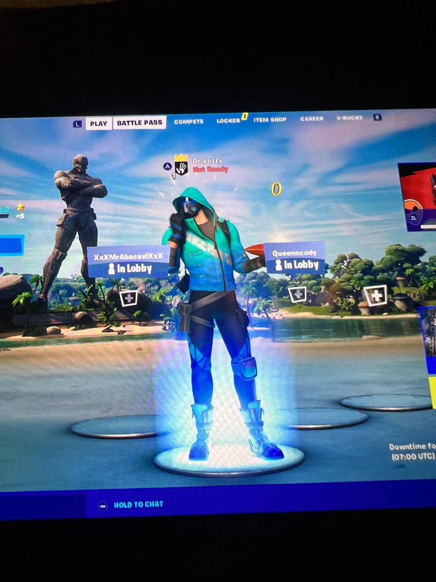 DrVozzy's tweet photo. Umm sad zero wins… #FortniteSeason2 #Fortnite https://t.co/WRnbD7r3Gd