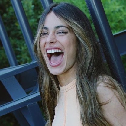 milatuyo's tweet photo. FELICES 25 TINI | fotos de tini stoessel con la misma energía; abro hilo: https://t.co/EDSGHiZSYo