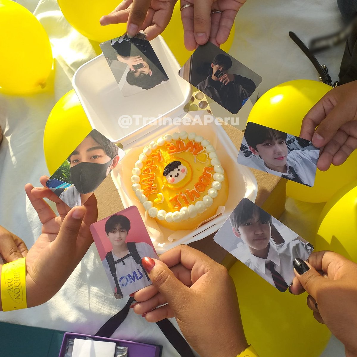 TRAINEEAPeru's tweet photo. 【 HAPPY JIHOON DAY】

AEONs, gracias por asistir a nuestra mini reunión por el cumpleaños de #JIHOON #지훈 🐣💛
➨ Happy (early) Birthday to our little angel, Han Jihoon 😍

@trainee_a #TraineeA #Trainee_A @JIHOONGLOBAL
© TRAINEE A Peru https://t.co/vNIxpw5ntS