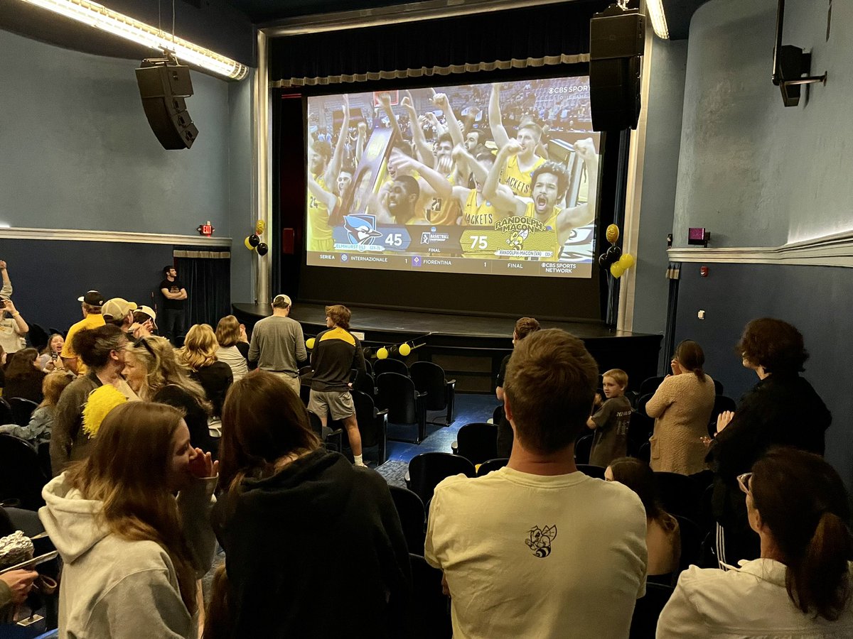 SCSutton's tweet photo. @RMCHoops @RMCathletics @RandolphMacon So happy to see us bring home our first National Championship.  Proud of all the players, coaches and staff that made it possible. https://t.co/u6yPYZr0Si