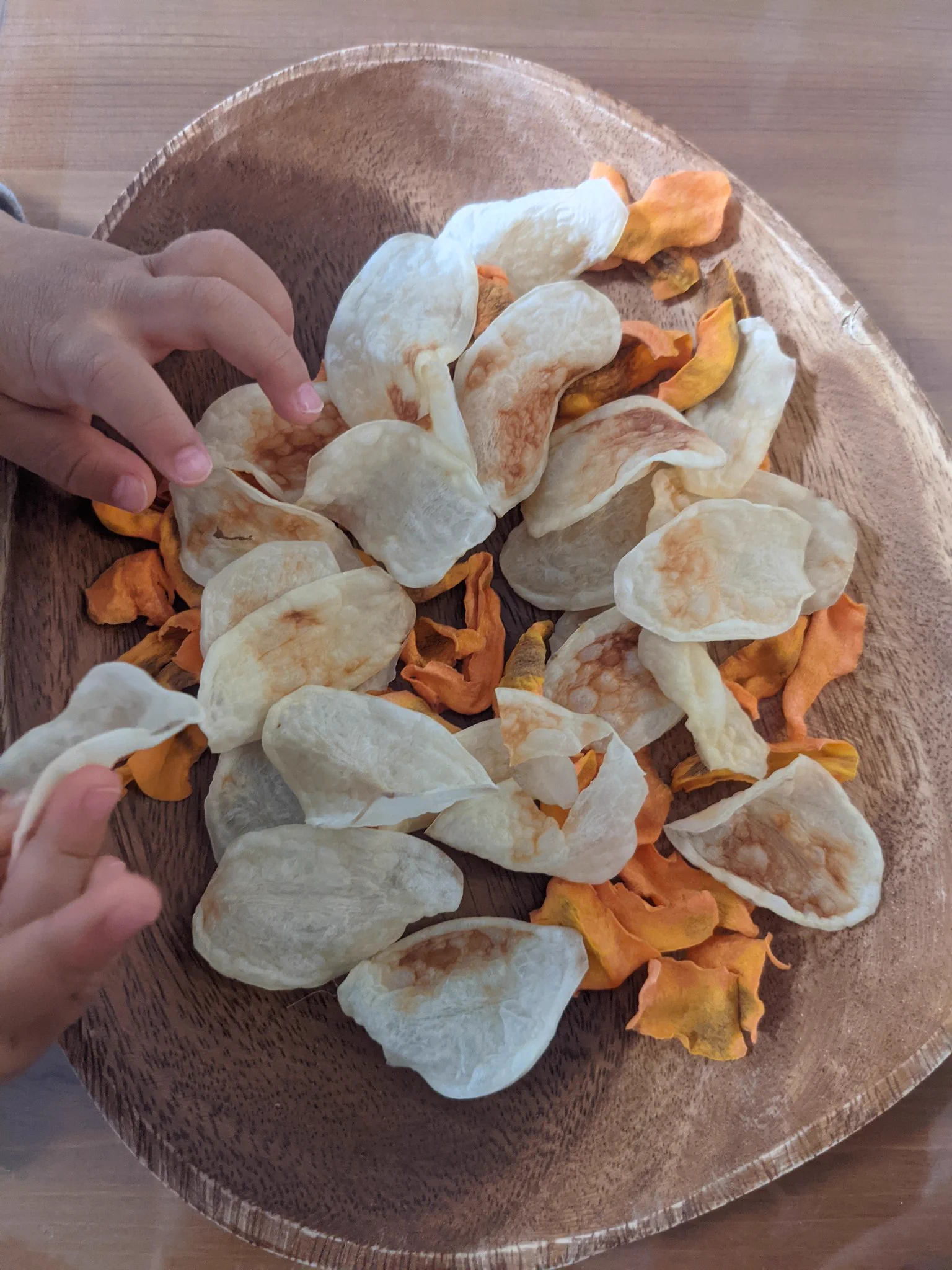 ダイソーのチップスメーカーが優秀。おやつに野菜チップスを食べよう！