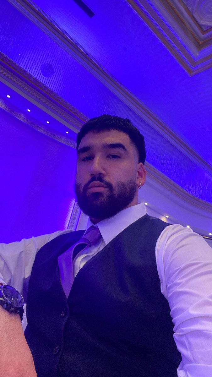 nikotauruz's tweet photo. 🥶🥶🥶 https://t.co/5ANo05FteT