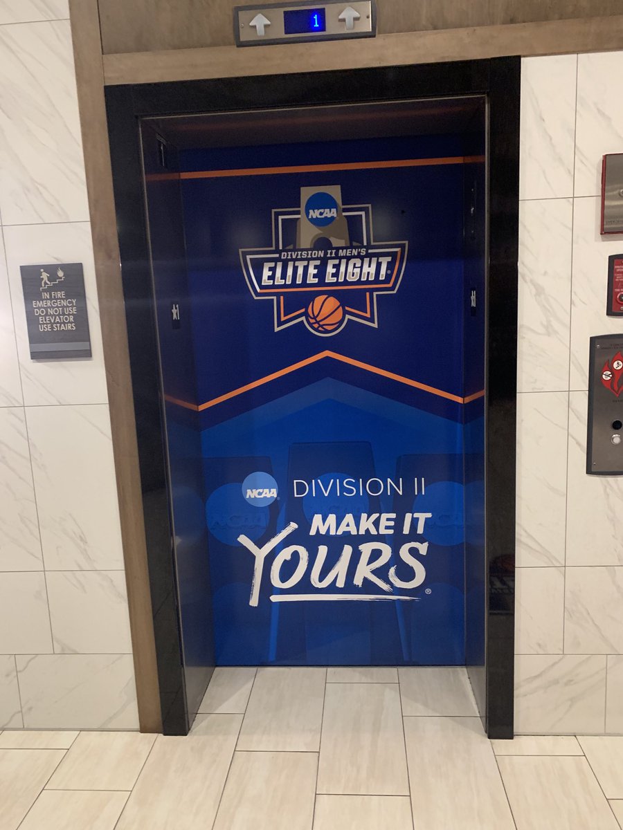 PadraicMcMeel's tweet photo. ⁦@NCAADII⁩ represented well at hotel!  ⁦@BHSUMBB⁩ is ready to go at the Elite 8!  #GoYellowJackets #WinnersWin https://t.co/duzlCgdh9m