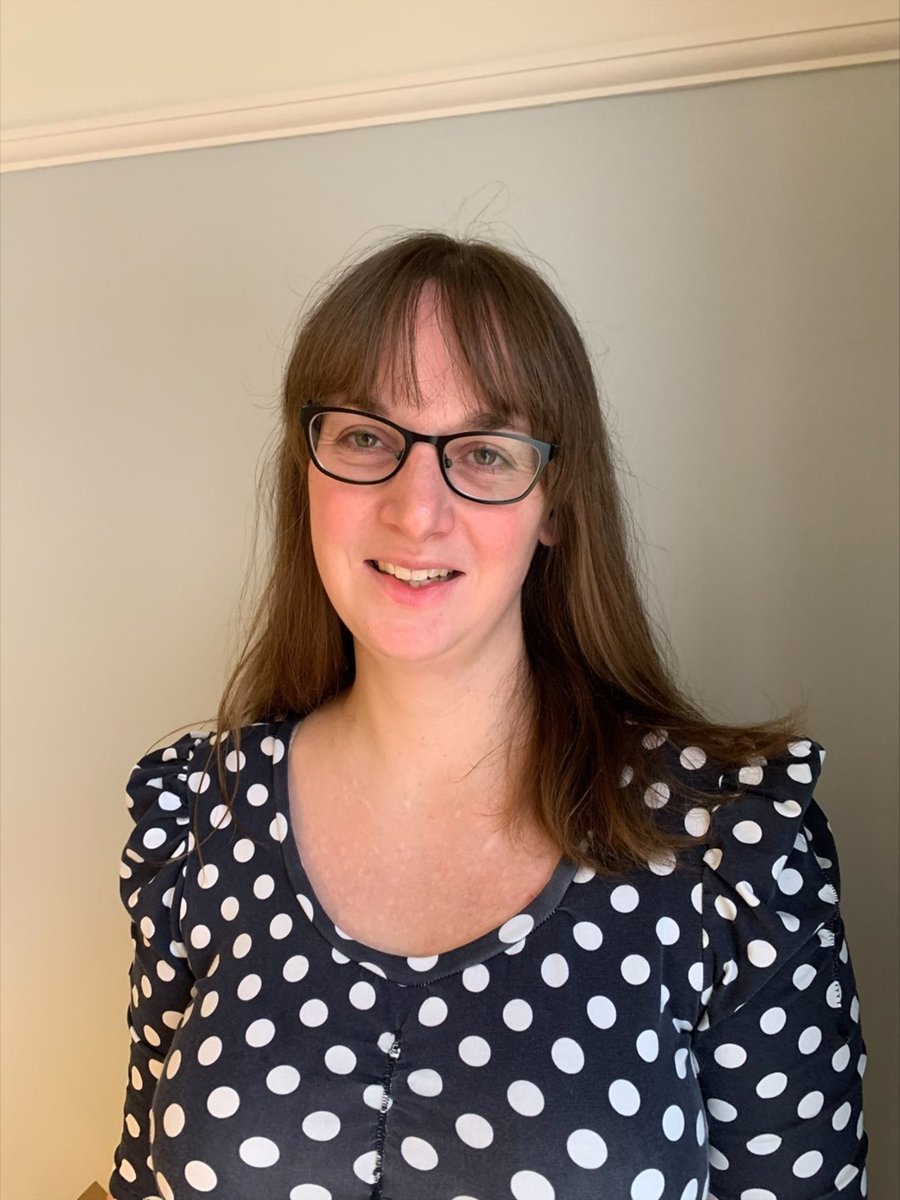 BrunelGradSch's tweet photo. On the 17th day of 3MT our finalist gave to me, 1 Hannah Barbour from Health Sciences, she has ran 5 #marathons , find out about her research in the live 3MT final on 23 March, will she be the DR who gets your vote? #18daysof3MT #threeminutethesis
https://t.co/fiucu7wO9I https://t.co/gf9rxxroJJ