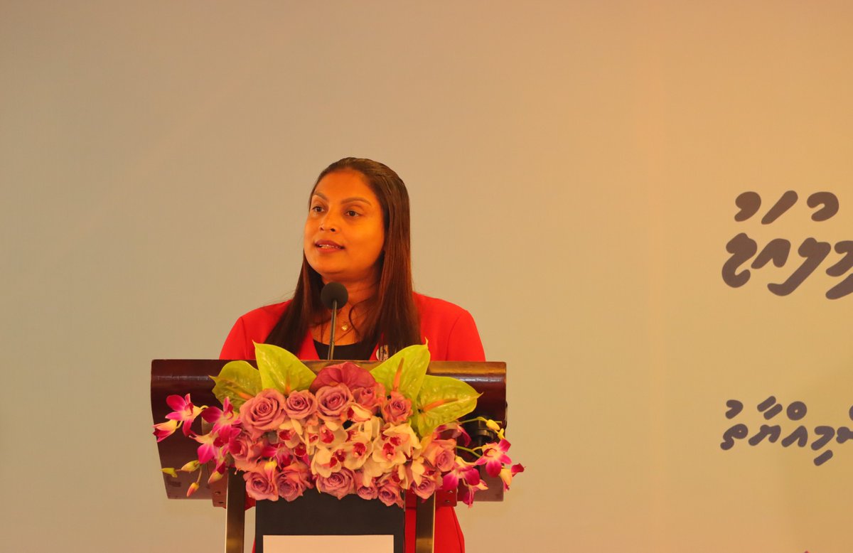 MoEdumv's tweet photo. ދިވެހިރާއްޖޭގައި ފުރަތަމަ ފަހަރަށް ތަޢާރަފުކުރެވުނު ދިވެހި ސްކްރީން-ރީޑިންގ ސޮފްޓްވެއަރ، 'ޝާމިލުއަޑު' ރައީސުލްޖުމްހޫރިއްޔާގެ ނައިބު، ފައިޞަލް ނަސީމް އިފްތިތާޙް ކޮށްދެއްވުން. https://t.co/Hf6Bfo8WYA