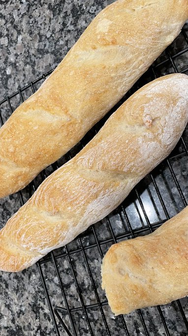 Had such fun baking with y&rsquo;all on Twitch! Baguettes: take 2 was a success!  Extra big thanks to those<a href="/tag/mvsales"class="tags"><span>#mvsales</span></a>