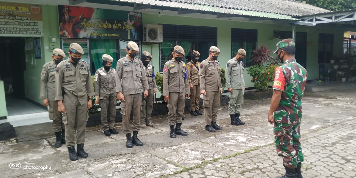 Kec_Mariso's tweet photo. Pelaksanaan Patroli Satgas Raika Kecamatan Mariso oleh gabungan Personil Satpol PP, Polsek Mariso dan Koramil 05 https://t.co/Nj8PQUYHlB