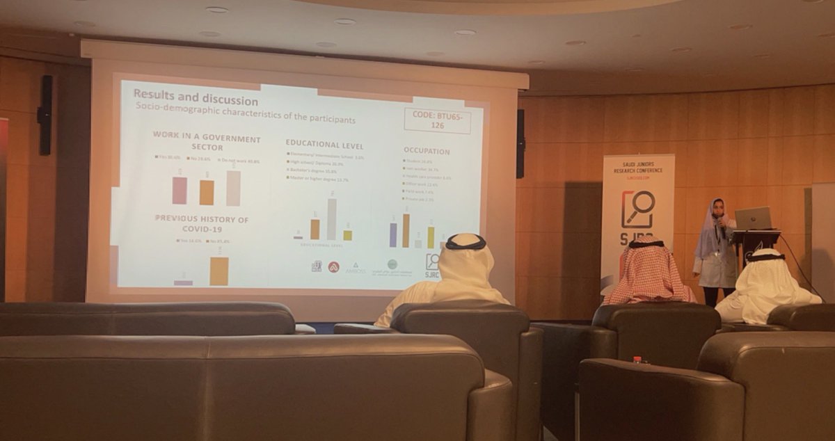 UQUMed37's tweet photo. Uqumed37 Students Shinning on stage 
Oral Presentations 
Saudi Juniors Research Conference 
#sjrc2022 👏🏻👏🏻👏🏻
1.Renan Alabbasi 
2.Ahad Babkair
3.Sadeem Bukhari
4.Abdullah Alharbi https://t.co/6DyaACrBtz
