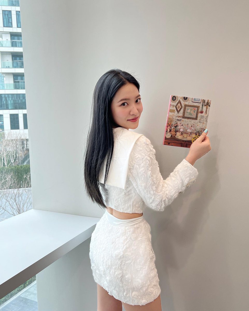 5REDVELVET tweet media
