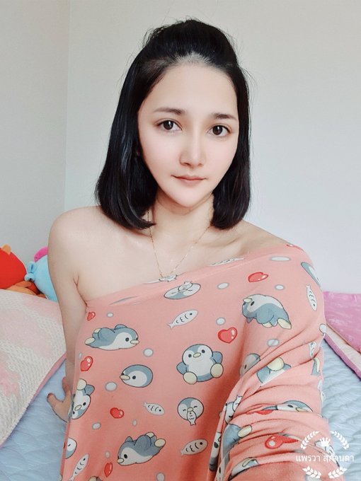 Watch FB : แพรววา สุกานดา's leaked NSFW photo on TwXstars