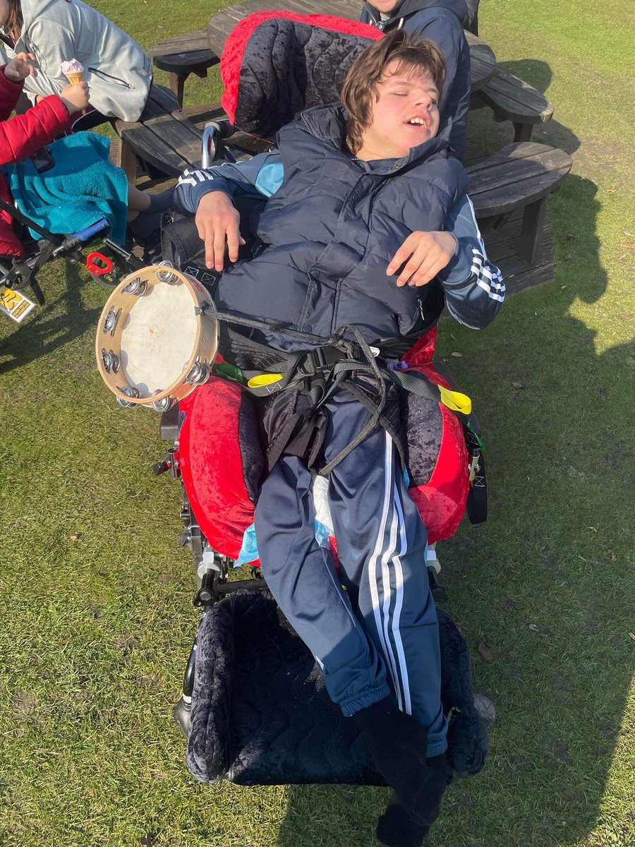 jennyri75684722's tweet photo. Posture, if a wheelchair is your only way to access the world why would a service make you wait over 2 years to have one that fits. Parent blame has saved the day apparently it’s all mums fault!  #BornatRightTime Posture #wheelchair #OT #PMLD #DisabilityRights #parentblame https://t.co/Mo8h7MLBYF