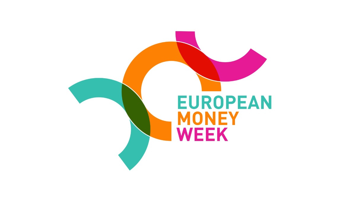 bankenverband's tweet photo. Heute geht es los – Die #europeanmoneyweek startet mit tollen digitalen Events @EBFeu, die bei Jugendlichen das Interessen für #Geld und #Wirtschaft wecken sollen. Mehr zur laufenden #EuropeanMoneyWeek die ganze Woche unter #EMW2022: https://t.co/BU4HSU2Sxp https://t.co/MjXpgkHJVI