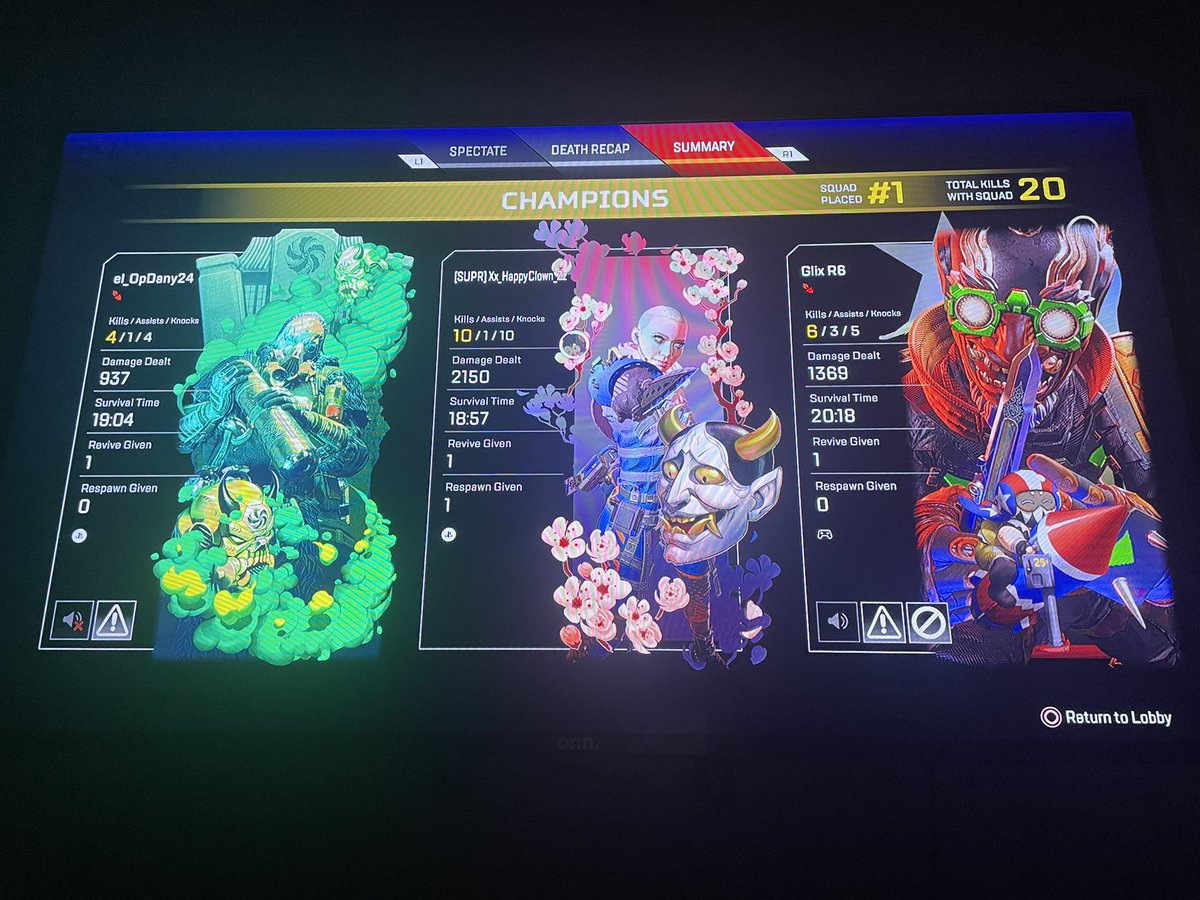 Shiore4's tweet photo. No se eh tenido una buena semana en Ranked🙃🔥 https://t.co/Kva9vt4Bgj