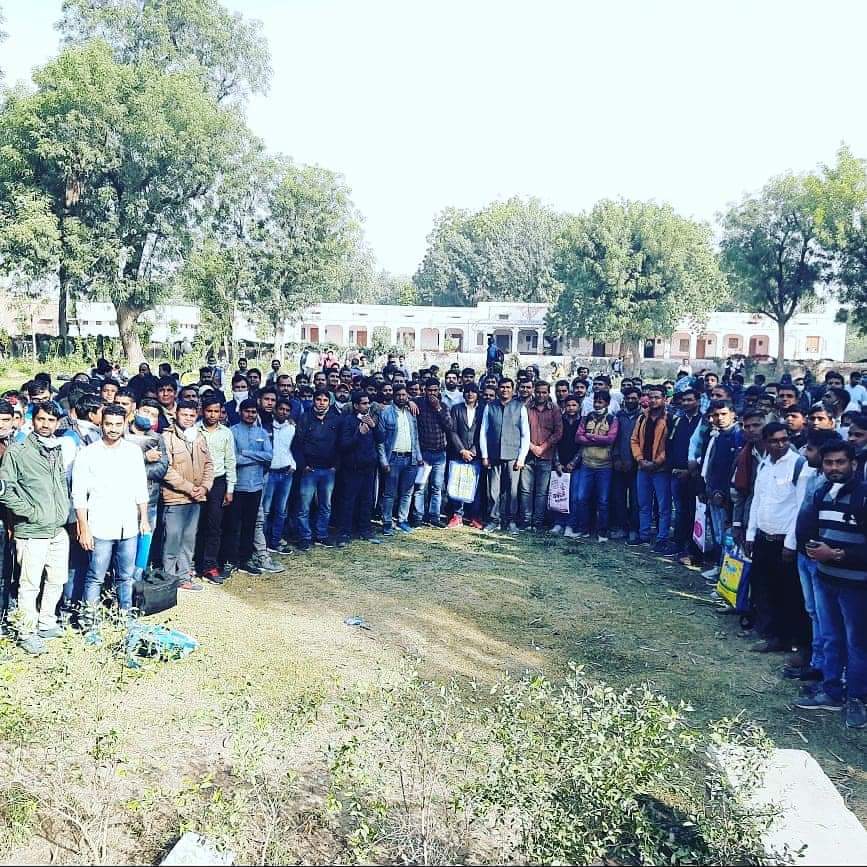PRESIDENTBKN2's tweet photo. आर पी एस सी भर्ती 2018 में चयनित सभी प्यारे #व्याख्याता
साथियों को राजकीय सेवा में व्याख्याता पद पर 1 वर्ष पूर्ण होने पर तहे दिल से हार्दिक बधाई 🙏🌹और शुभकामनाएं
 मैं अपने सभी  साथियों के लिए ईश्वर से प्रार्थना करता हूं कि आने वाला कल बहुत बेहतर और मंगलमय हो।
@MohanSihag24 https://t.co/xjf8xOlRBr
