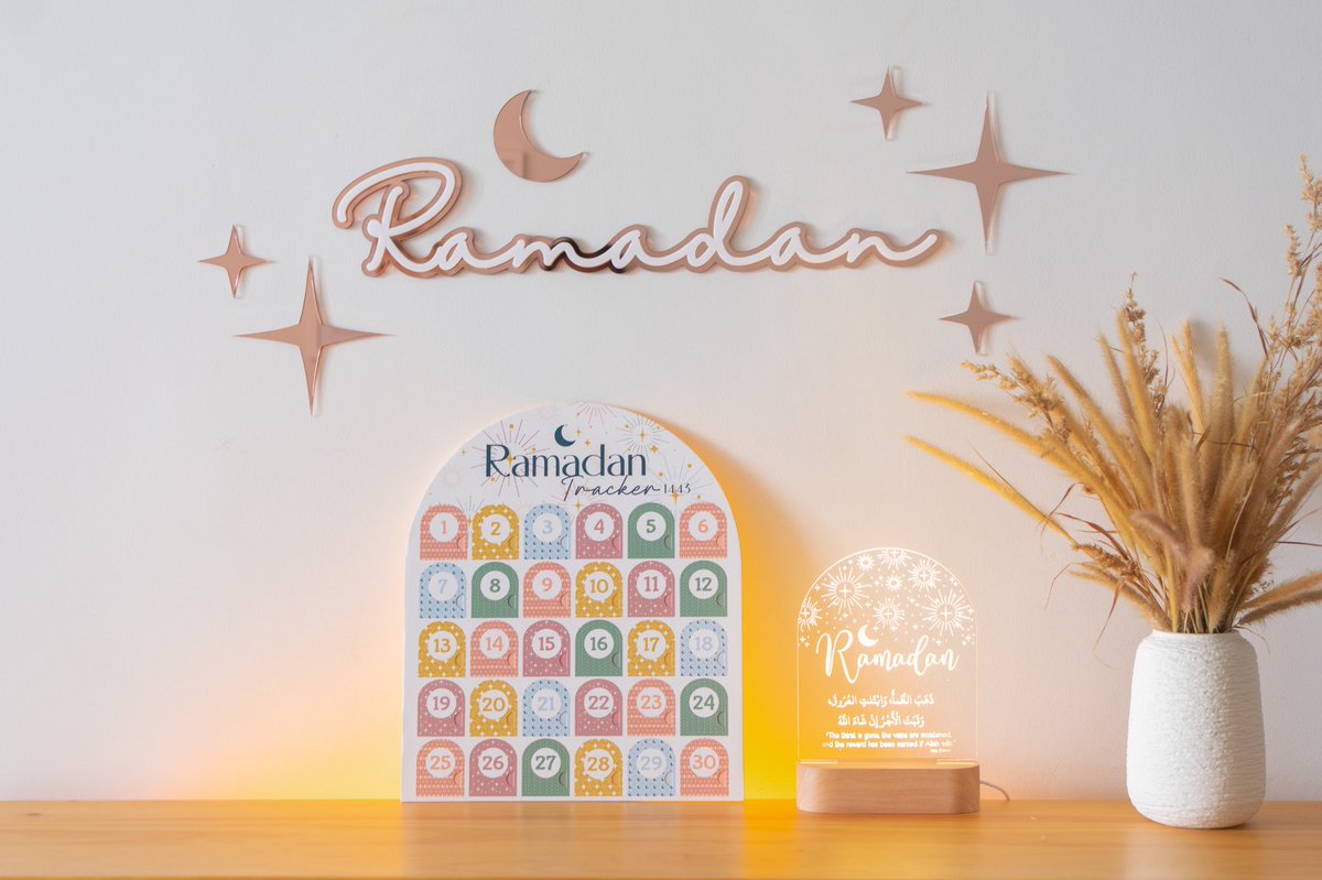 AiniesWallDecor's tweet photo. Get your home in the spirit of Ramadan with our Ramadan Collection 1443.

✨ Ramadan Tracker MVR 265

🌙 Light Up Iftar Centerpiece MVR 290

✨ Ramadan Banner Set MVR 375 https://t.co/59dZoiUUi7