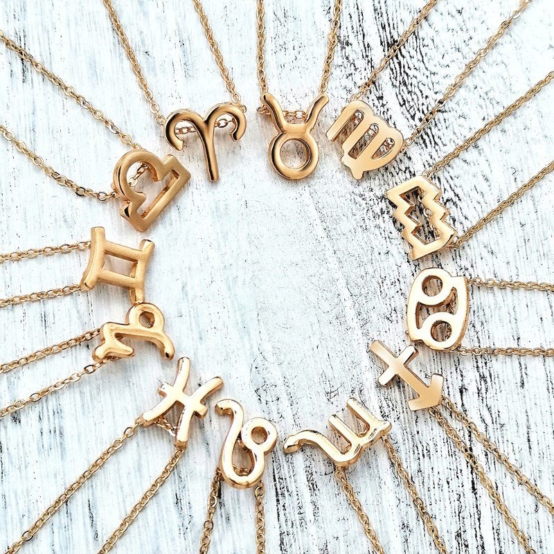 budolfinds_'s tweet photo. Zodiac Sign Necklace

Shopee Link: https://t.co/xw4zHnYsuR

#budolera #budolfinds #shopeefinds #shopee #zodiacsigns #zodiacsignsnecklace #necklace https://t.co/mrw9bopOeg