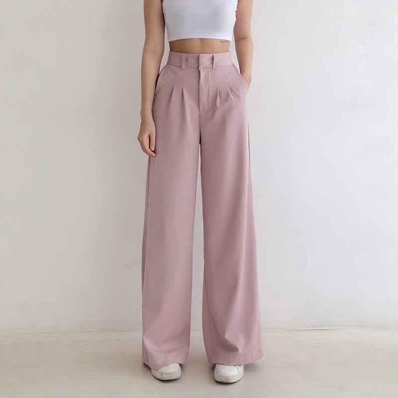 levisbag's tweet photo. ✨ REKOMENDASI CELANA WANITA HIGHWAIST DARI SHOPEE ✨

Jeans, Kulot, loose pants, etc...
✓Rating 4.8++ ✓Affordable price!

----------- A THREAD ----------- https://t.co/HT3zQLfPG1