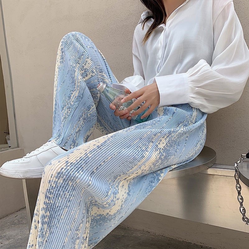 levisbag's tweet photo. ✨ REKOMENDASI CELANA WANITA HIGHWAIST DARI SHOPEE ✨

Jeans, Kulot, loose pants, etc...
✓Rating 4.8++ ✓Affordable price!

----------- A THREAD ----------- https://t.co/HT3zQLfPG1