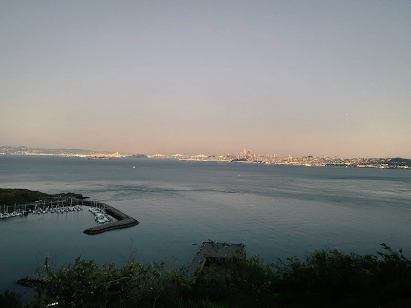 peterokello_'s tweet photo. San Francisco by night #SFO #GoldenGateBridge https://t.co/dBEaZU7OqB
