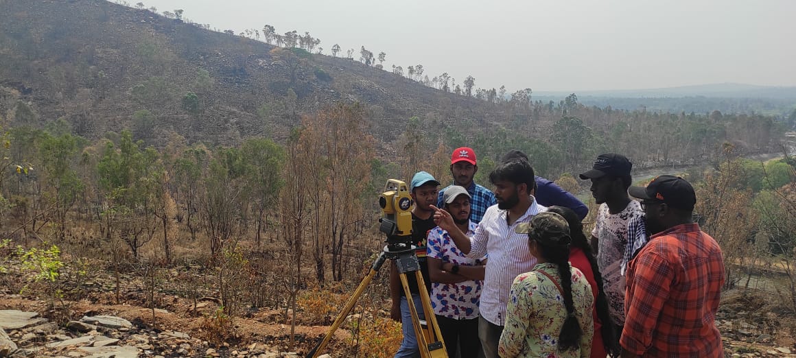 gopalan_of's tweet photo. Extensive Survey Camp 2022 is conducting for 3rd and 4th year students of Civil Engineering at Srirangapatna of Mandya District from 17/03/2022 to 23/03/2022
#GCEM #DepartmentofcivilEngineering #SurveyCamp #Srirangapatna #Mandya #2022 https://t.co/uc2Q9erieF