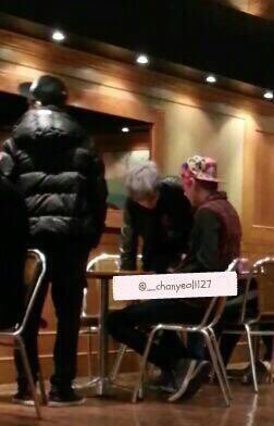 everydayhunhan's tweet photo. [ 📁 #HUNHANNIVERSARY 🎉]

130321 #HUNHAN AT THE COFFEE SHOP https://t.co/qI9OmNkhsx