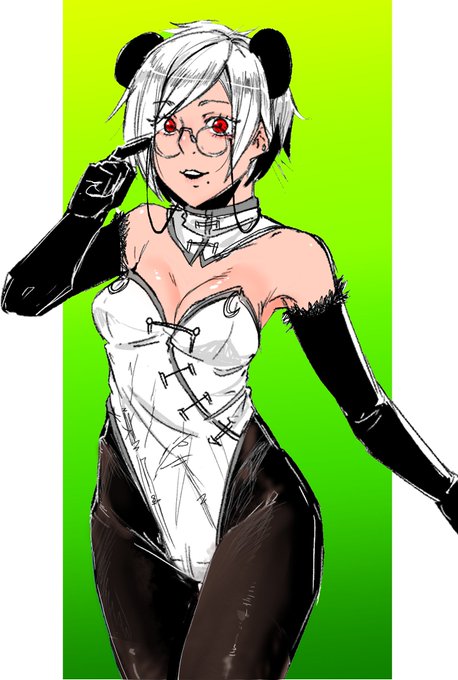 黒タイツにしたほうがパンダっぽいしエッチ 