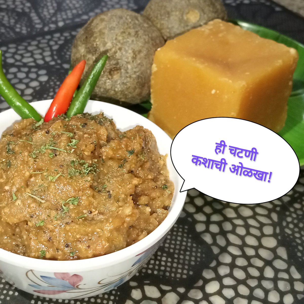 KitchenAarti's tweet photo. ओळखा ओळखा! अजून एक पारंपरिक पदार्थ! 
उत्तर: https://t.co/RLlUfT5azS #स्वयंपाकघर https://t.co/8LX1tAq3lR
