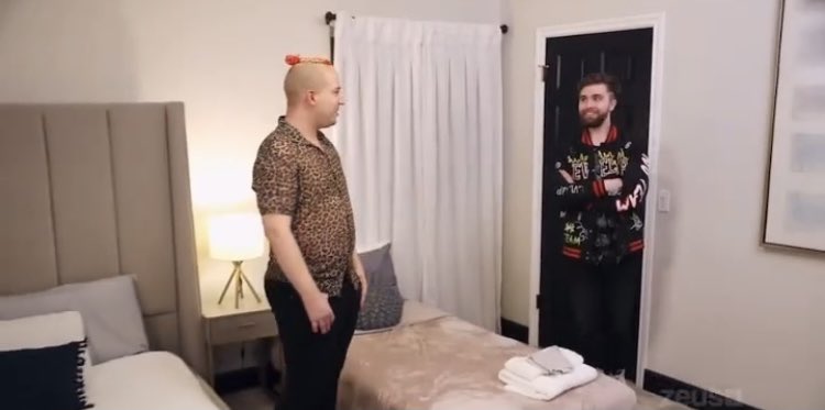 julessbabee's tweet photo. Now Zeus know they messy af for this 😭😭😭 that skinny ass bed #BadBoysLA https://t.co/F3dF8dT5CG