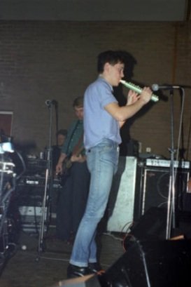 JDNOPICS's tweet photo. #OnThisDay 1981
New Order @ Bedford Boys' Club

Denial (debut), In A Lonely Place, Dreams Never End, Procession, Truth, ICB, Senses, Ceremony

The gig was organised by legendary New Order fan, Dec Hickey.

📸 Dec Hickey, Tom Locke, Rod Coleman https://t.co/pNdQNgvaXb