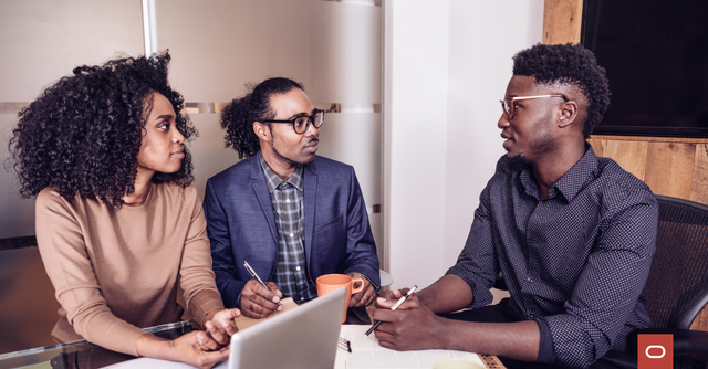 DerekEnderby's tweet photo. Want to see an improvement in your converted leads? Learn how @glory_global explores new growth opportunities while continuing to focus on both customer and employee satisfaction with @OracleCX. https://t.co/kGQVU77EZq https://t.co/N5I8KpBboQ