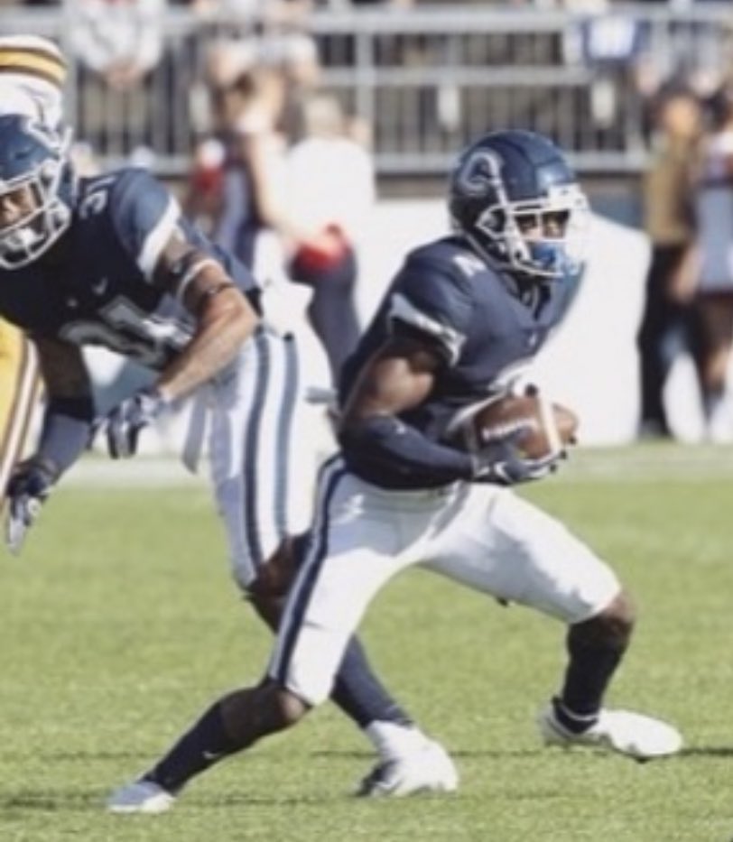 After a great talk with
<a href="/CoachDHilliard/">Coach Hilliard</a> I am blessed to
receive an offer from <a href="/UConnFootball/">UConn Football</a>
!!! <a href="/CHS_Tornadoes/">Clearwater Tornadoes Football</a>