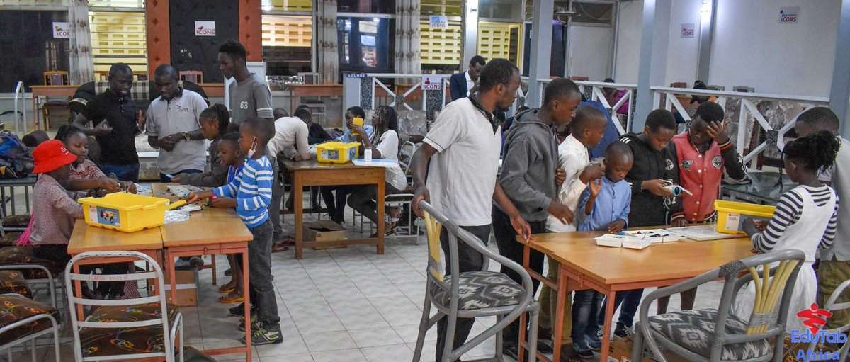 Edutab_Africa's tweet photo. We had a playful learning weekend at @iCONSHUB2 , Kisii. The focus was using #Robotics, #Coding, n #Microscopy to support social and emotional skill development for children in a joyful, meaningful, active, engaged, and iterative manner. #SEL #STEAM #Math #Arts #MicroscopyMonday https://t.co/pxloyRYC0x