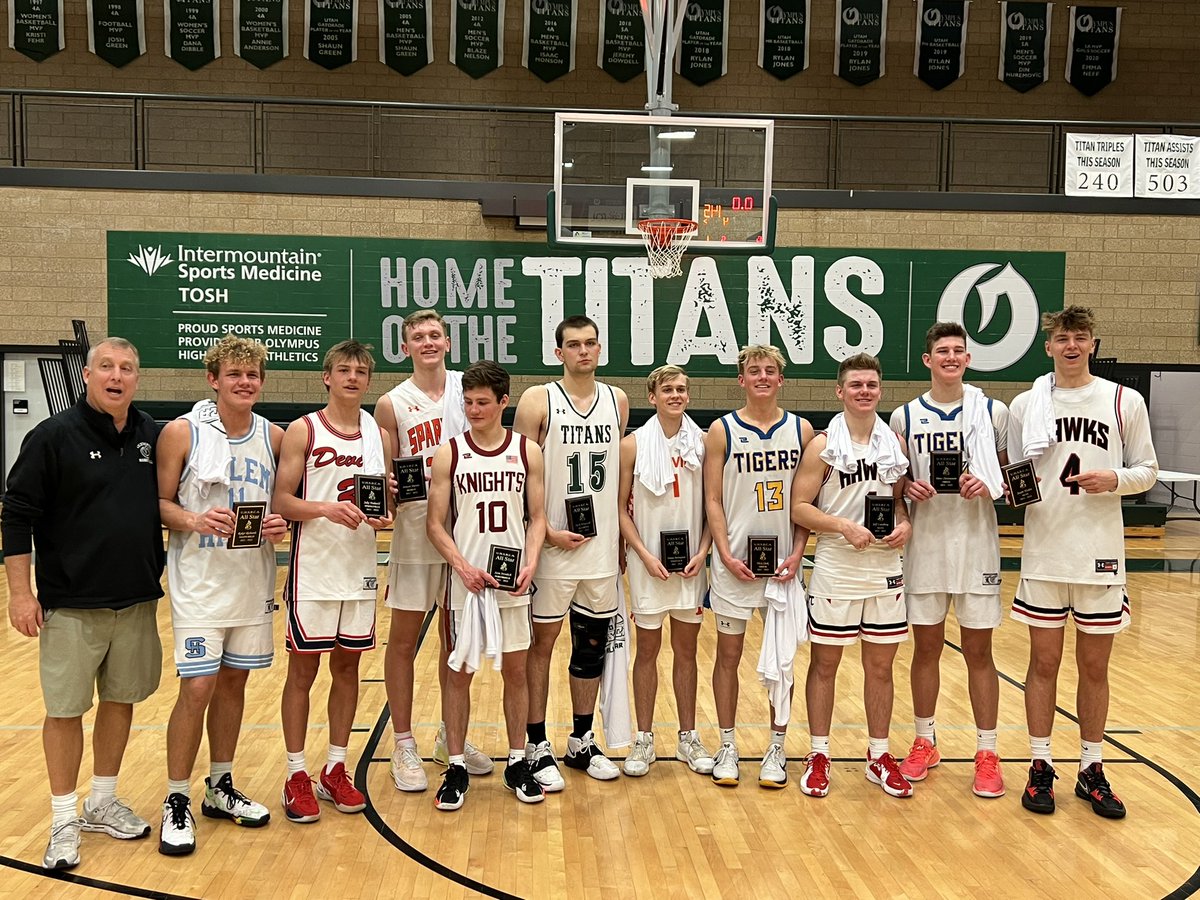 Super grateful to be named a 5a All-Star and be apart of the Utah All-Star game on Friday night. Gonna miss playing against all these boys!!
<a href="/DNewsPreps/">James Edward</a> <a href="/UHSAAinfo/">UHSAA</a> <a href="/recruitingboost/">Recruiting Boost</a>