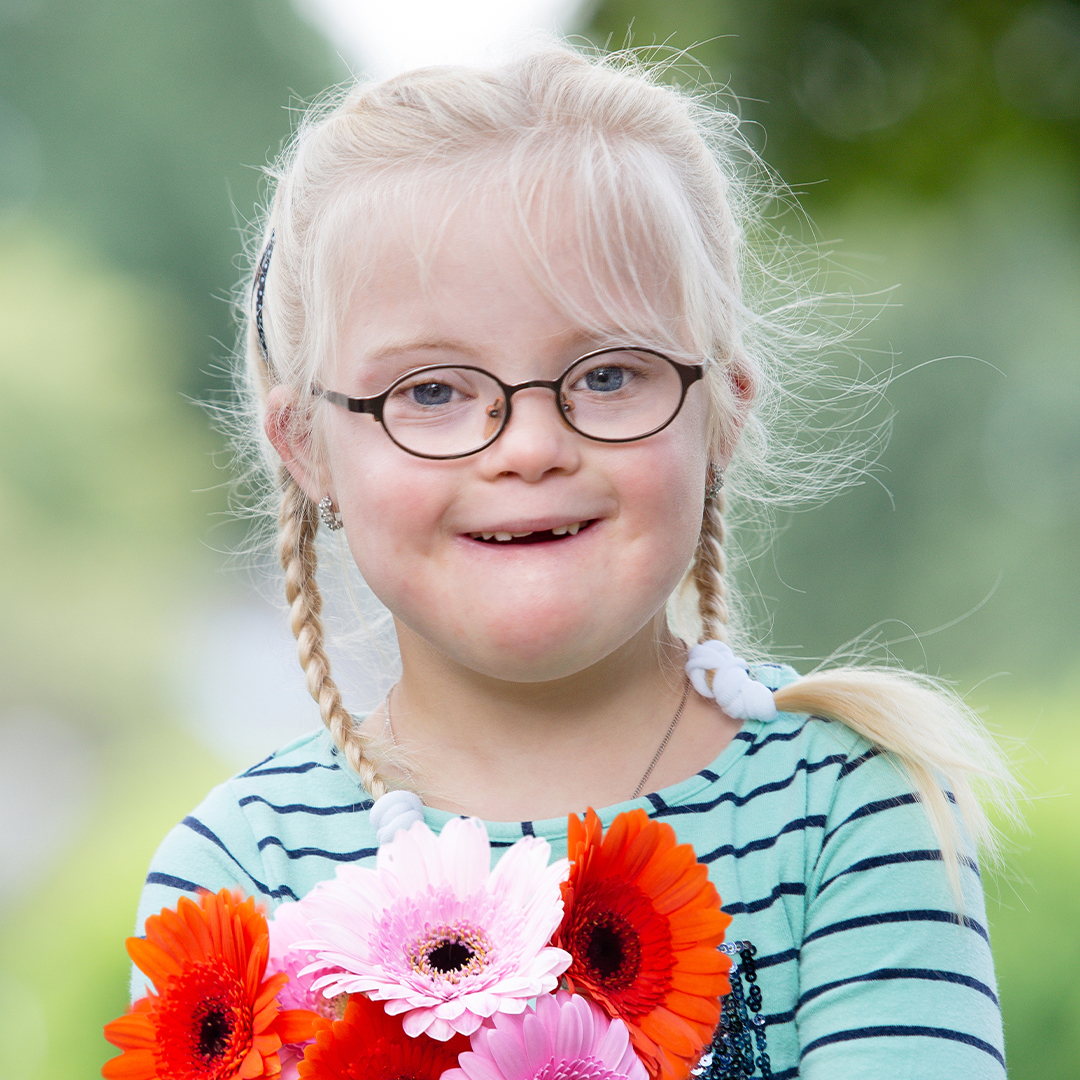 gehandicaptkind's tweet photo. "Wij vinden het belangrijk dat kinderen met een beperking ook eens meedoen met zo’n programma, zodat ze gezien worden, erbij horen en mee kunnen doen. 💙 [2/2] #WereldDownSyndroomDag https://t.co/rR5yxXtUwO