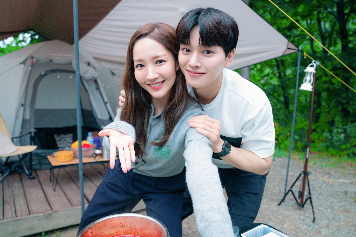 ashue_4mars's tweet photo. 믿고있었다구🥰

#박민영 #ParkMinYoung #朴敏英 #パクミニョン #기상청사람들 #기상청사람들사내연애잔혹사편 https://t.co/Op7Gwe6LnM