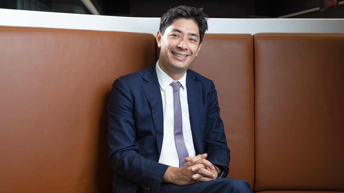 Macquarie_Uni's tweet photo. Macquarie University is one of Australia’s most successful institutions when it comes to producing CEOs, the Australian Financial Review reports: https://t.co/mTSh3p6LHv

#MacquarieUniversity #AustralianCEO @FinancialReview @ericknight https://t.co/ZJjX6KubjQ