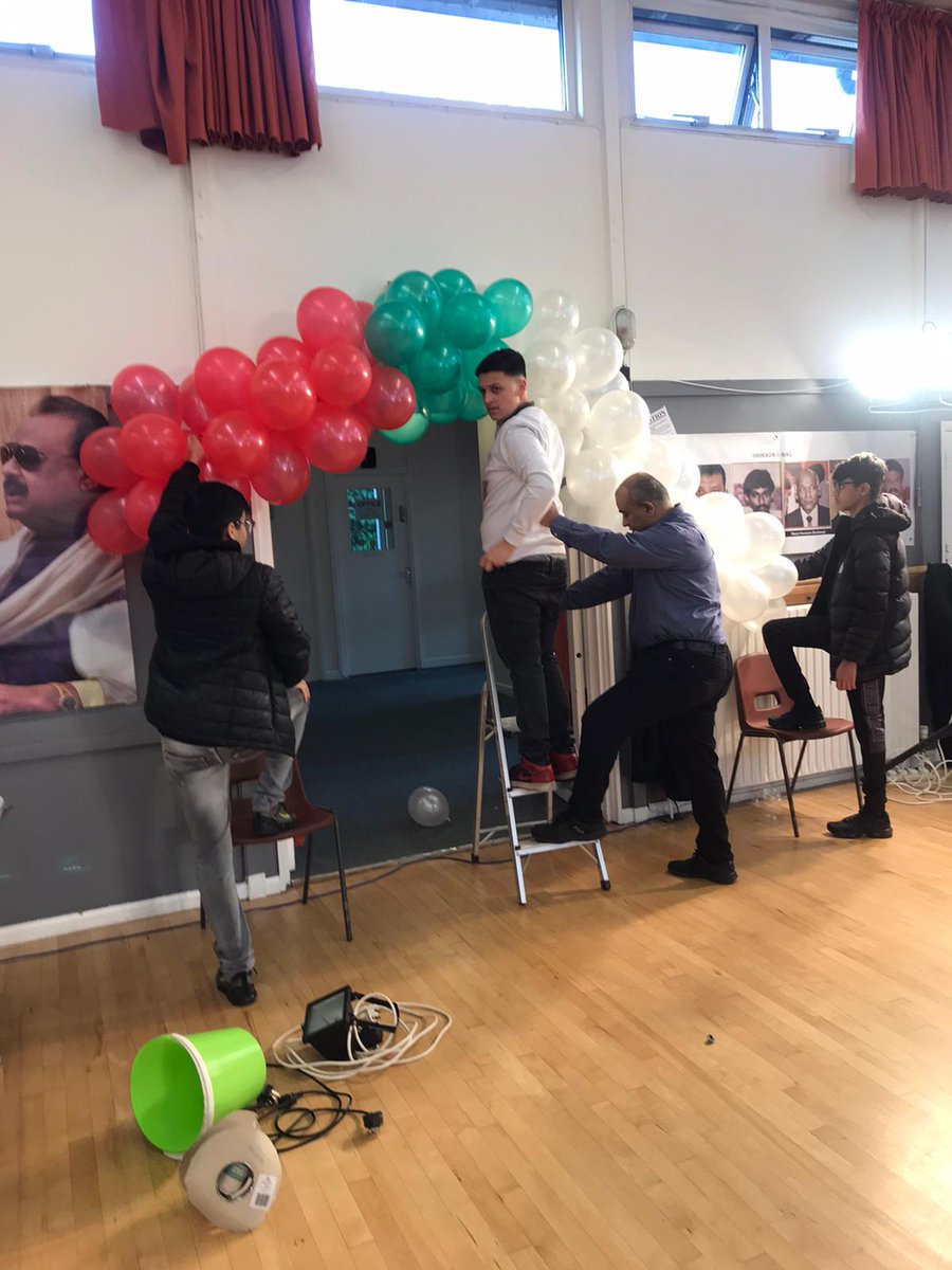 MQM_UK's tweet image. ایم کیو ایم برطانیہ کے زیر اہتمام بروز اتوار 20 مارچ 2022 کو ایم کیو ایم کا 38واں یوم تاسیس روایتی جوش وخروش سے منایا گیا۔
یوم تاسیس کے پروگرام کی  مکمل جھلکیاں

 سوشل میڈیا کے ذریعے براہ راست نشر کیا گیا۔
لنک
facebook.com/19044697574893…
#MQM_38YearsWithAltaf
@AltafHussain_90