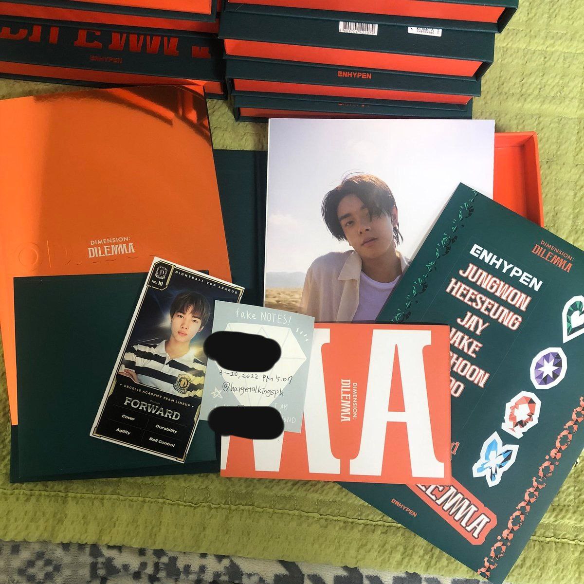 etherealkingsph's tweet photo. ENHYPEN Unsealed Dimension: Dilemma Album

(NO RPC and QR only, WITH RANDOM MINI POSTER)
₱30 + ₱100 isf
(NOTE: ISF po is PER ALBUM)

- SECURED.
- DOP: March 30, 2022
- NORMAAL ETA
- NO BOGUS BUYER!

*please, don't fill out the form if you can't pay
Form:
https://t.co/cijeVVeWyj https://t.co/K5mtHw7GjL