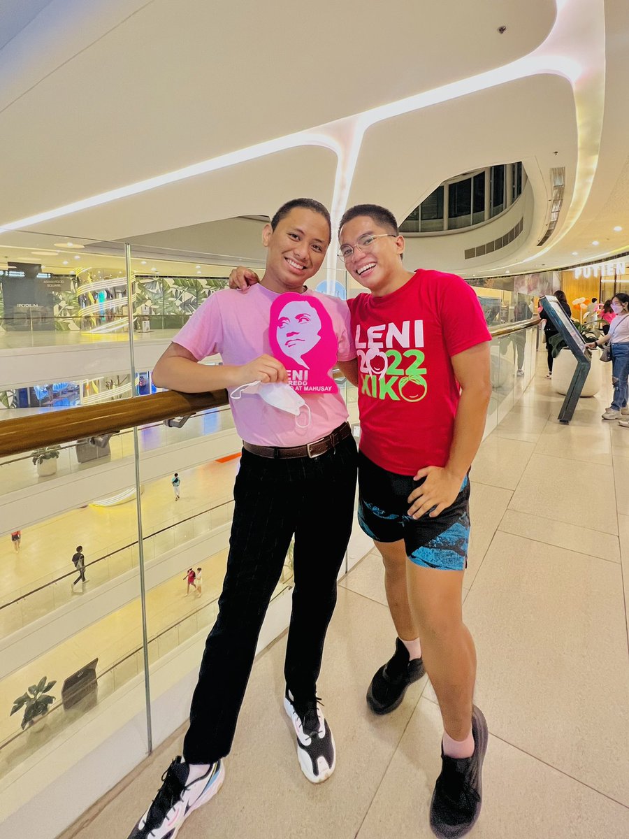 iam_johann13's tweet photo. #QualityFriends for #LeniKiko2022 🌸🎀🫰🏻 @jethroamparado @DiazPanic @davidoobidoo
See you again soon mga #Kakampink 🎀🎀🌸🌸 https://t.co/05iTbXdMd7